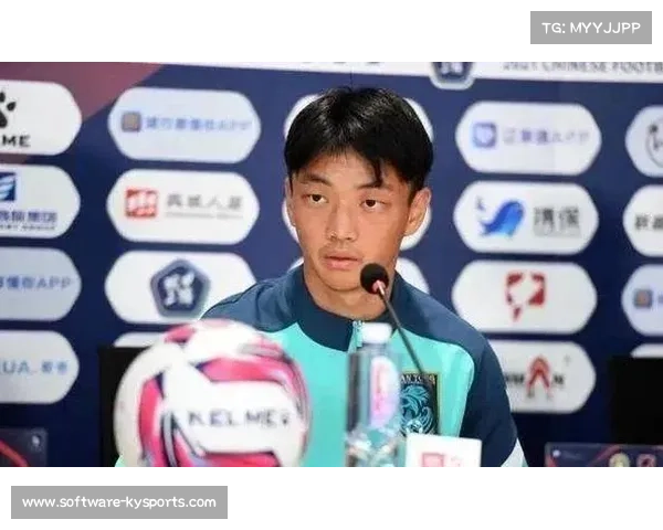 国安归化新星杨明洋首秀亮眼 中场调度表现获广泛好评 国安归化新星杨明洋首秀亮眼 中场调度表现获广泛好评